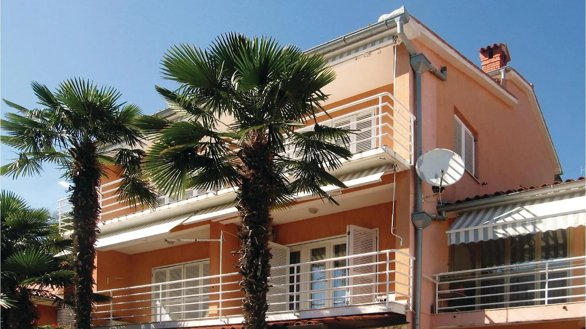 1 Bedroom Amazing Apartment In Rabac